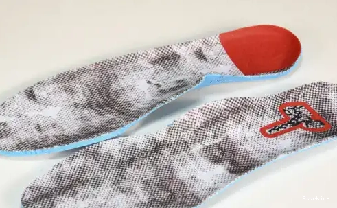 LeBron Nike  Stocking  Stuffer FJ4955-300 20 0514